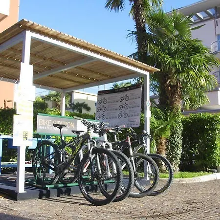 Spiaggia Residence Aparthotel 2*