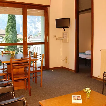 Aparthotel Spiaggia Residence Riva del Garda